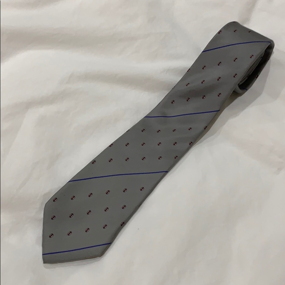 Geoffrey Beene grey blue maroon 100% silk tie